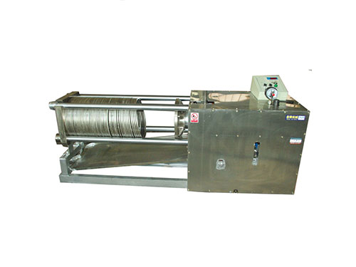 不銹鋼材質(zhì)全自動(dòng)臥式液壓榨油機(jī)DLW-100DS,自動(dòng)壓榨退榨，古法榨油機(jī)